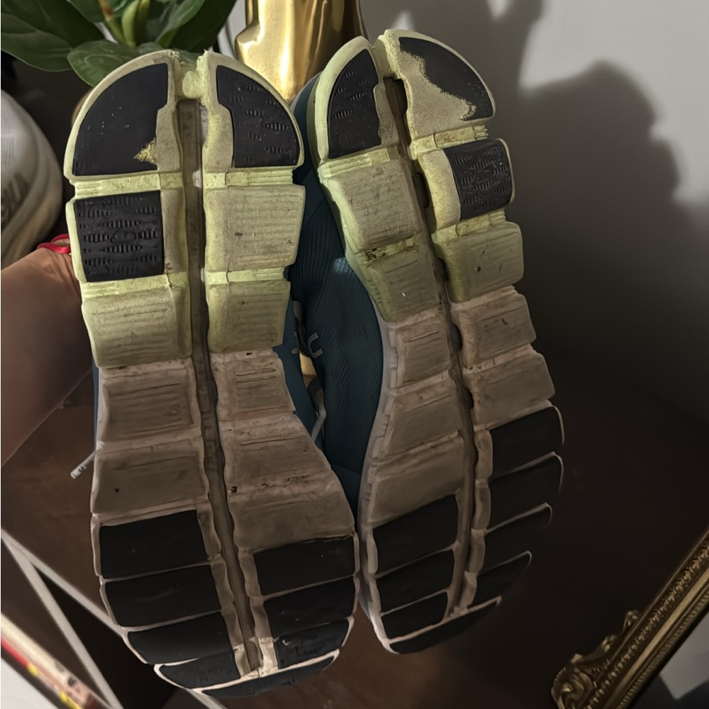 On Running - On Cloud Cloudflow - image 3